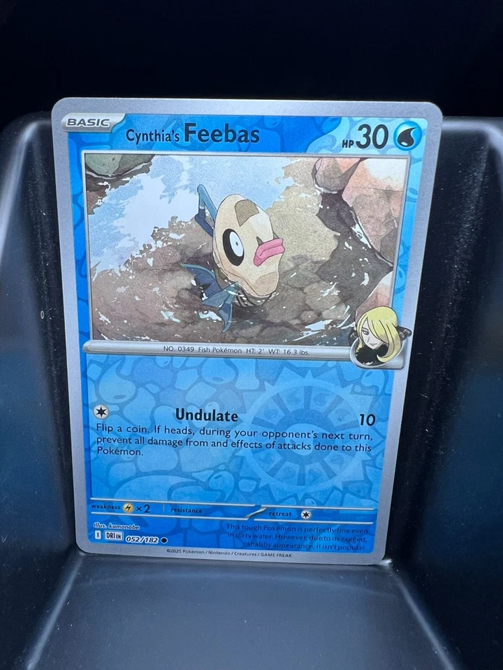 Cynthia's Freebas (Reverse Holo) - 052/182 - Destined Rivals - Image 1 of 1