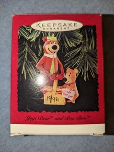 Hallmark Keepsake Ornament 1996 Yogi Bear And Boo Boo Hanna-Barbera Vintage - Picture 1 of 2