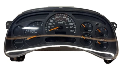 03 04 05 Velocímetro GMC YUKON XL 1500 Foto 1 de 4