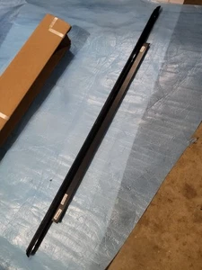 2012-2018 Audi A6 left Rear Door Belt Moulding OEM exelent Condition 4G0853763KT - Picture 1 of 13