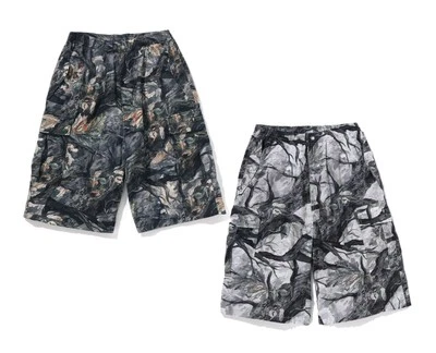A BATHING APE Men's TREE EDGE CAMO CARGO SHORTS 1L80153002 b - Image 1 of 4