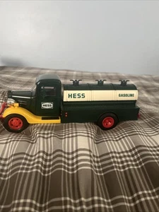 The First Hess Truck 1982 New In Box Never Displayed Or Played With Box Has Wear - Picture 1 of 7