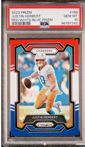 2023 Panini Prizm JUSTIN HERBERT Rosso/Bianco/Blu Prizm #158 PSA 10 GEM MINT - Foto 1 di 2