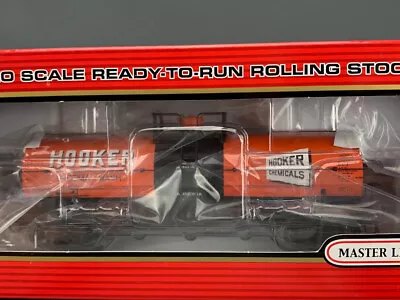 HO Atlas Master 11k gal Tank Car Hooker Chemicals #1270 NIB! HO6008 - Image 1 of 3