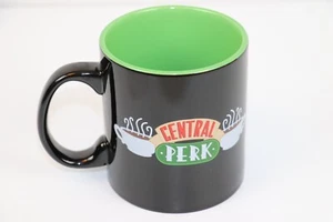Taza de café de cerámica Friends Central Perk Doodle Logo 20 oz - con licencia oficial - Imagen 1 de 7