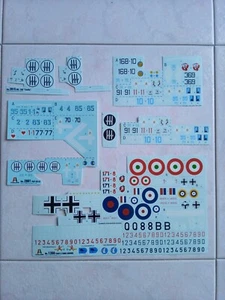 Decals avanzate da kit di montaggio Italeri Regia Aeronautica scale 1:72-1:48 - Foto 1 di 8