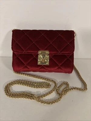 "Mini bolso bandolera/cartera Baublebar de terciopelo borgoña acolchado cadena dorada 5""x6""" Foto 1 de 4