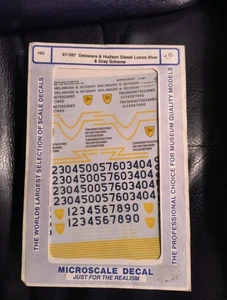 CALCOMANÍA MICROESCALA ESCALA HO 87-587 Delaware & Hudson Diesel Voces Azul y Gris Nuevo de Lote Antiguo - Imagen 1 de 3