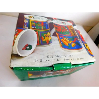 Conjunto de 4 canecas Signature Christmas Classics Papai Noel boneco de neve anjos  - Imagem 1 de 4