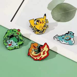 Juego de 4 prendedores esmaltados Pokemon Pikachu Charmander Squirtle Bulbasaur - Imagen 1 de 2