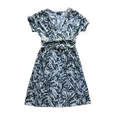 Max And Cleo Stretchy Dress With Pockets Black And Cream Machine Washable Size 6 - Image 1 of 4