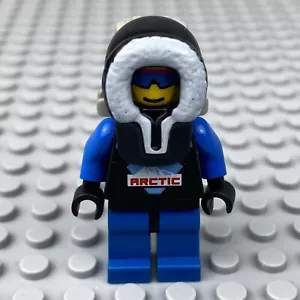 LEGO Arctic Minifigura Capucha Negra Mochila arc002 City Town - Imagen 1 de 5