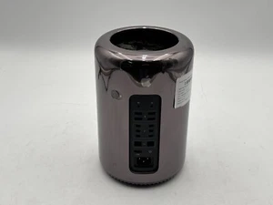 Apple Mac Pro 2013 Xeon E5 3.7GHz 16GB RAM 256GB SSD D300 macOS Catalina No Cord - Imagen 1 de 3