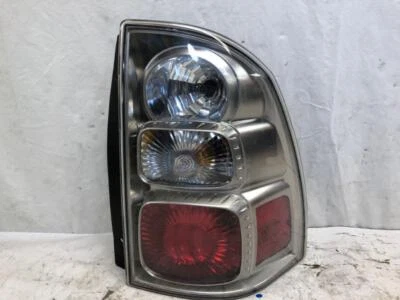 Conjunto de luces traseras laterales para pasajeros Saab 97 X 2005-2009 diestro OEM Foto 1 de 2