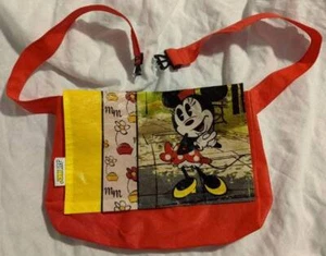 Bolso de Almuerzo Subway Restaurante Estilo Mensajero Minnie Mouse Disney Coleccionable - Imagen 1 de 8