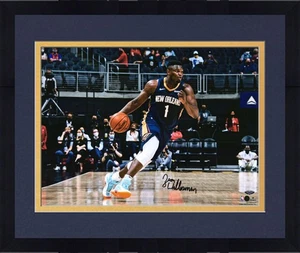FRMD Zion Williamson Pelicans Signed 16x20 Dribbling In Navy Jersey Photo - Picture 1 of 1