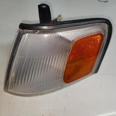 1990 - 1991 90 91 斯巴鲁 Legacy DRIVER 左角标记 转向信号灯 — 第 1/2 张图片