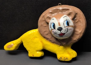 Vintage Foam CHRISTMAS Lion Ornament Paper Mache SIGNED DeSela Mexico 3.5" x 6" - Bild 1 von 3