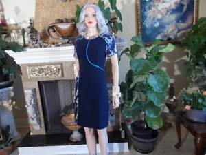 Jason Wu Navy Blue Sheath Dress w/Multi Color Print Jacquard Inserts Size 4 - Picture 1 of 22