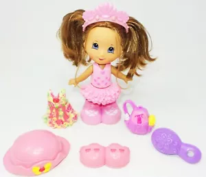 Fisher Price Snap N Style Ballerina Gabriela Doll 2 outfits shoes & accessories - Picture 1 of 6