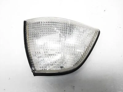 Luz intermitente pasajero BMW 323Ic 1998-1999 cupé 63-13-8-353-284 Foto 1 de 4