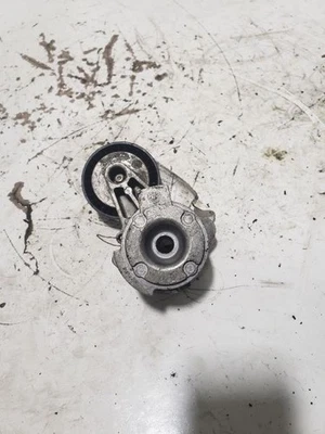 Tensor de correa 528I 2010 739163 Foto 1 de 4