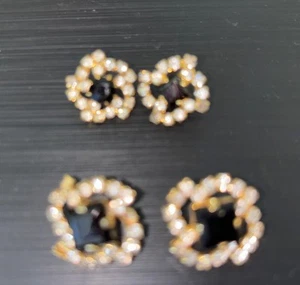 Embellishing Buttons Set Of 4 - 2 Large & 2 Small Black Stone With Rhinestones - Picture 1 of 2
