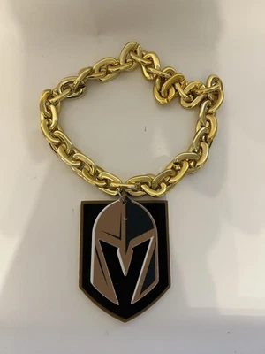 Colar corrente ventilador espuma NHL Las Vegas Golden Knights GRANDE OURO - Imagem 1 de 4