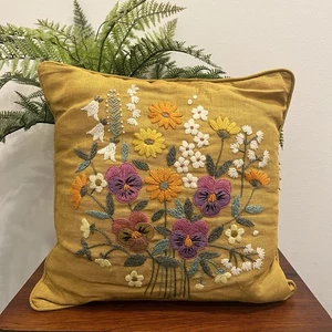 Vintage Floral Embroidered Crewel Yellow Square Throw Accent Pillow - Picture 1 of 8