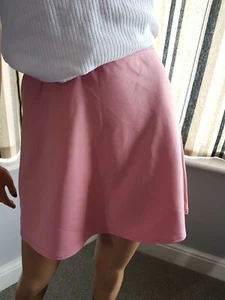 NEU. Boohoo Größe 8 rosa, Skaterrock elastische Taille, unglaubliches Angebot - Bild 1 von 9