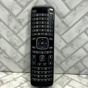 Vizio XRU300 BACKLIT Universal Remote Control Clean Tested & Works SEE VIDEO - Picture 1 of 9