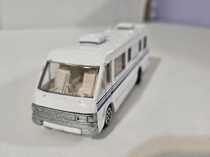 Road Champs Winnebago 1990 Barton-Gilanelli Recreation Vehicle Industry White - Picture 1 of 12