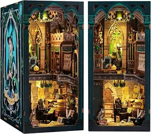Book Nook Buchstütze DIY Puppenhäuser Miniatur 3D Haus mit Möbeln und LED B1373 - Bild 1 von 4