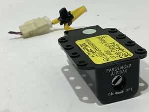 MITSUBISHI LANCER PASSENGER AIRBAGG ON/OFF SWITCH CONTROL 8610A054 /2008-ON - Imagen 1 de 5