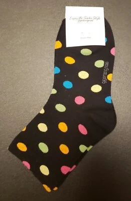 Calcetines al tobillo de algodón peinado a lunares hechos en Corea Foto 1 de 2