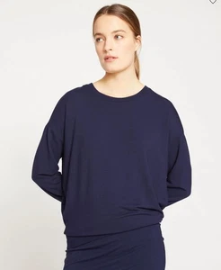 Felpa classica Universal Standard Lauren Core leggera blu navy piccola 14 - Foto 1 di 13