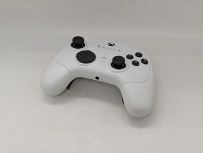 NO DONGLE Razer Wolverine V3 Pro wireless controller white for Xbox X S One PC - Image 1 of 4