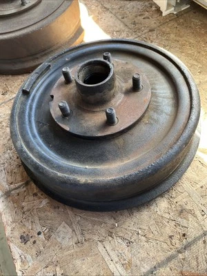 Nos Mopar Brake Drum 11x2.75 Chrysler Plymouth Dodge Drum And Hub Assy 1965-1970 - Image 1 of 3