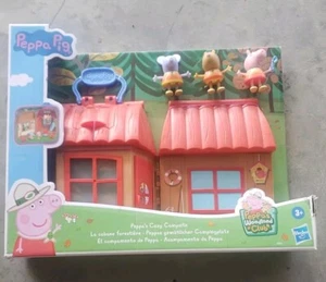 Peppa Pig Cozy Campsite With 3 Mini Figures NWB - Picture 1 of 2