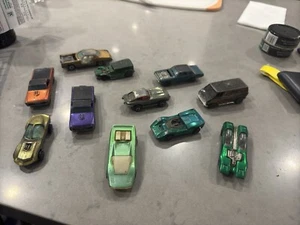 Hot Wheels Redline - Picture 1 of 24