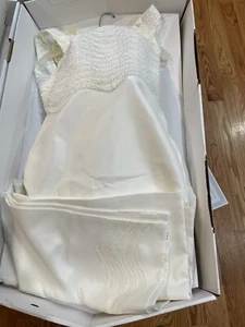 Abito da sposa e scialle taglia 10 della collezione Oleg Cassini conservato nella scatola! - Foto 1 di 10