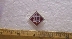 US Army - 18th Engineers Brigade Pin - Picture 1 of 4