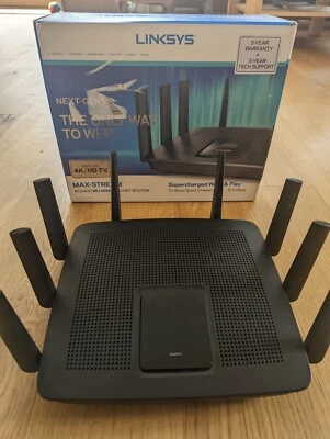 Linksys EA9500-EU 2,4 GHz, 5 GHz 5,4 Gbit/s WLAN-Router - Schwarz - Bild 1 von 4