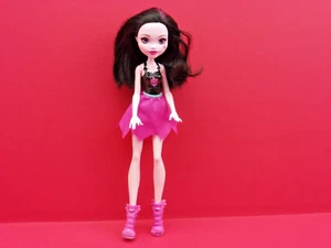 Muñeca animadora Monster High Draculaura económica - Imagen 1 de 8