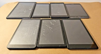 Лот из 7 таблеток только на запчасти и ремонт - Изображение 1 из 4