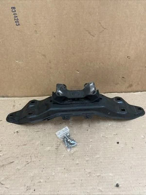 2018- 2022 SUBARU Crosstrek TRANSMISSION CROSSMEMBER MOUNT MOUNTING BRACKET 0001 - Image 1 of 4