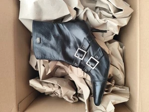 Einzelne Buffalo Stiefelette für Sammler - Bild 1 von 11