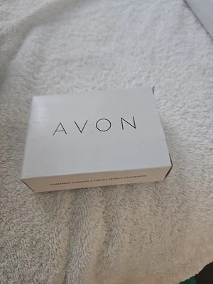 Pulsera Avon Filigrana Hoja 3 Piezas. Collar. Juego de pendientes - ¡Nuevo! Foto 1 de 2