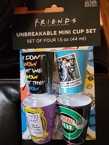 Friends Zitate 1,5 Unzen Kunststoff Mini Schnapsgläser | 4er Set - Bild 1 von 2