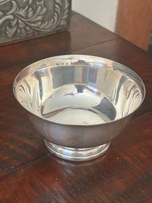 Strawbridge and Collier EP Paul Revere碗 — 第 1/4 张图片